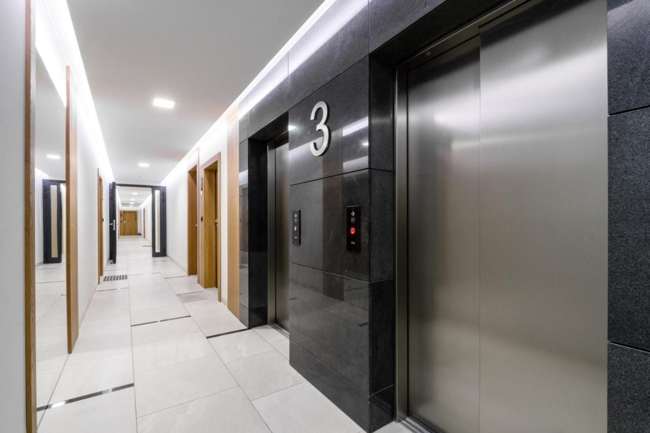 Bulwary Wislane P&O Serviced Apartments With Ac Warszawa Zewnętrze zdjęcie