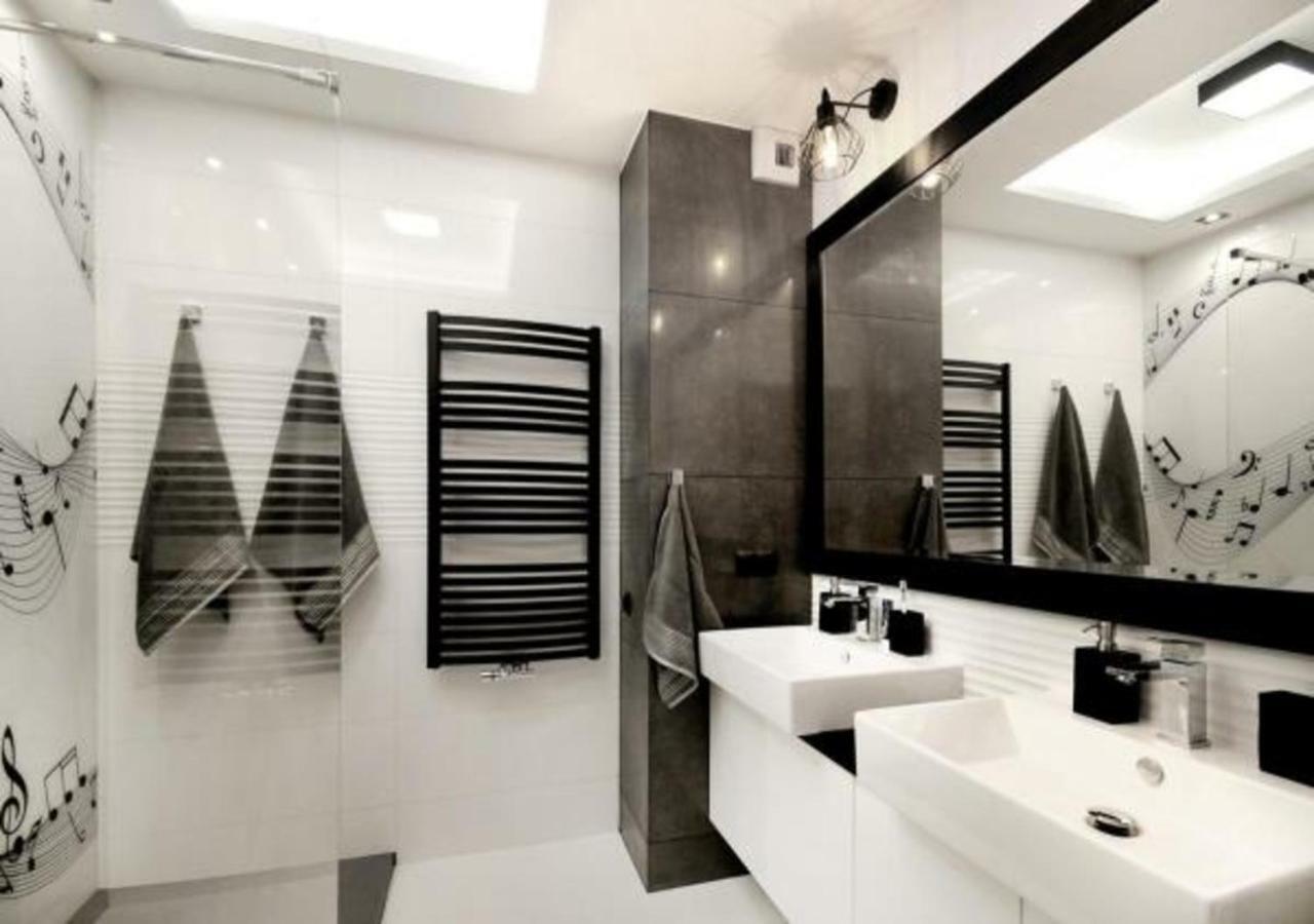 Bulwary Wislane P&O Serviced Apartments With Ac Warszawa Zewnętrze zdjęcie