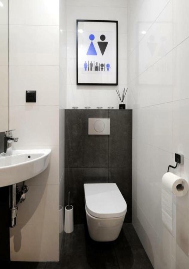 Bulwary Wislane P&O Serviced Apartments With Ac Warszawa Zewnętrze zdjęcie